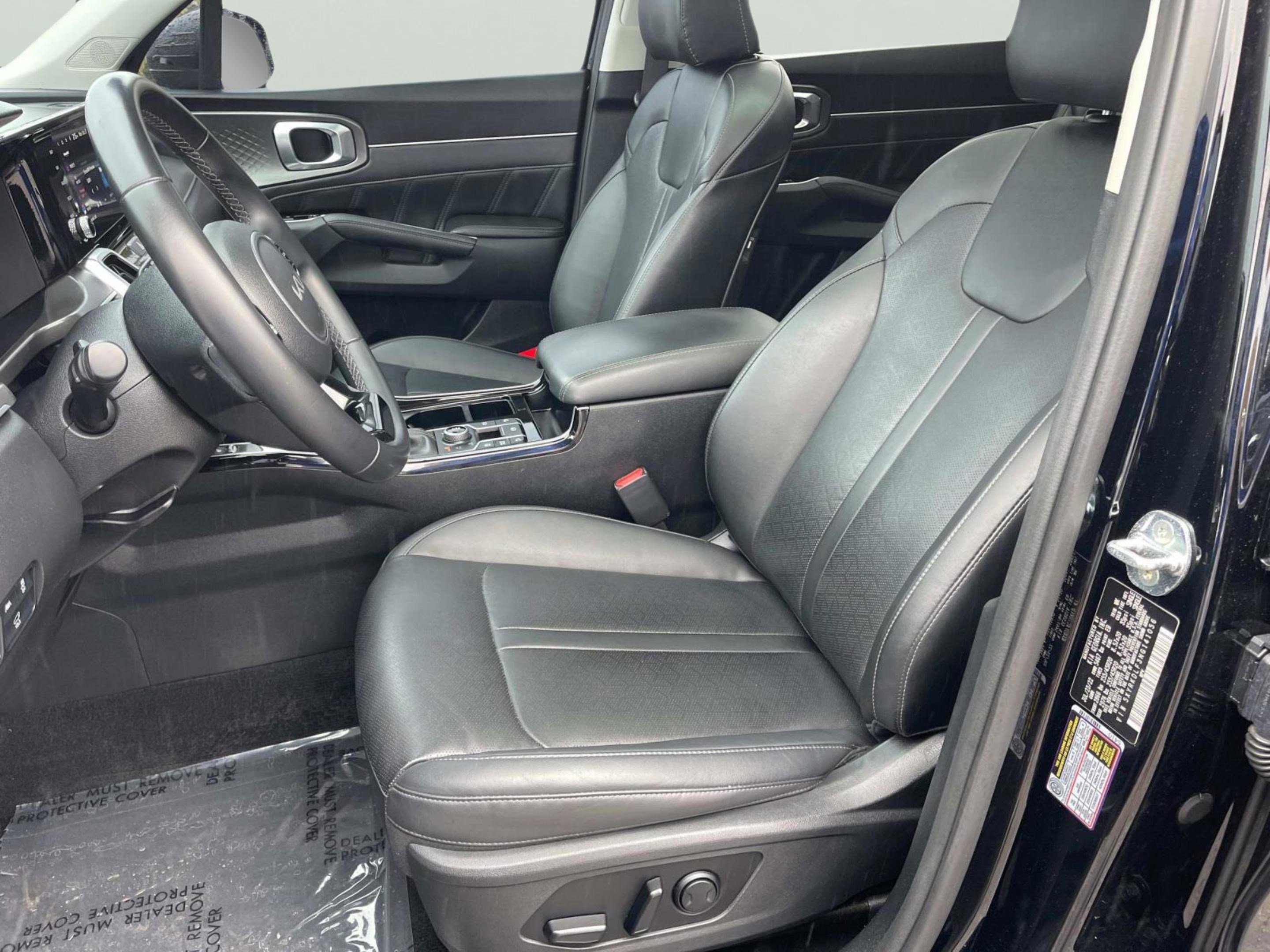 Used 2022 Kia Sorento SX image 26