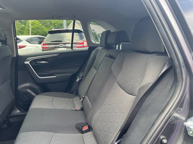 Used 2021 Toyota RAV4 XLE w/ Convenience Package AWD/4WD image 18
