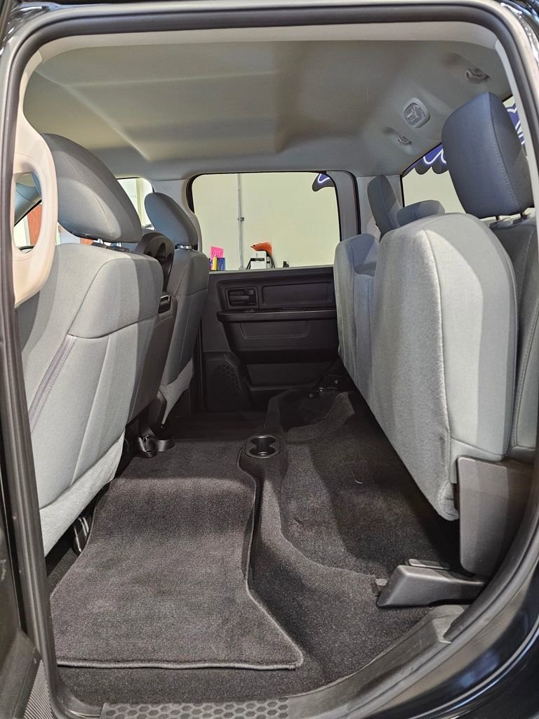 Used 2019 RAM 1500 Express w/ Express Value Package image 34