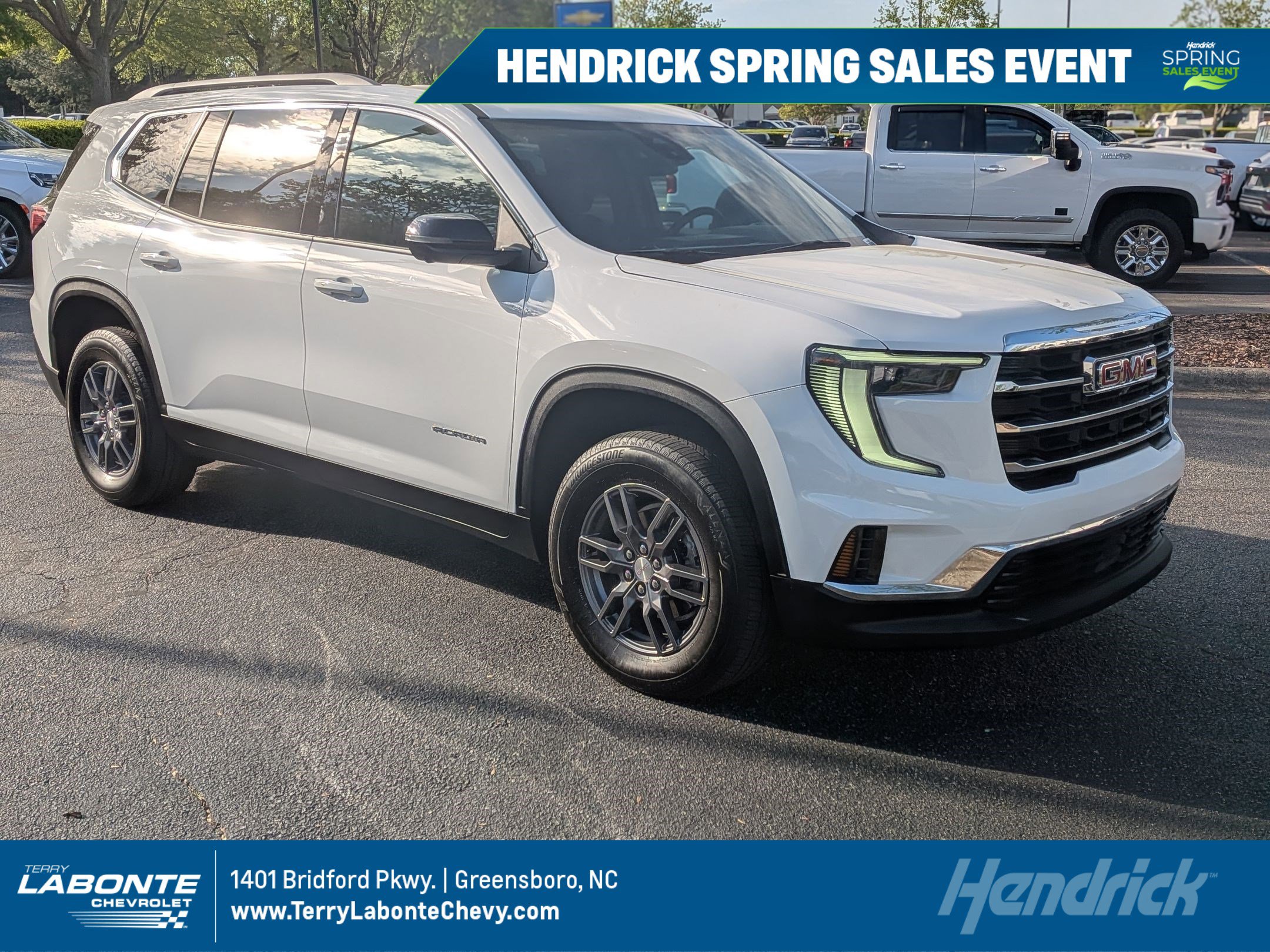Certified 2025 GMC Acadia Elevation AWD/4WD image 1