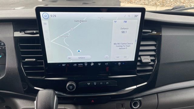 Used 2023 Ford Transit 350 XLT image 19