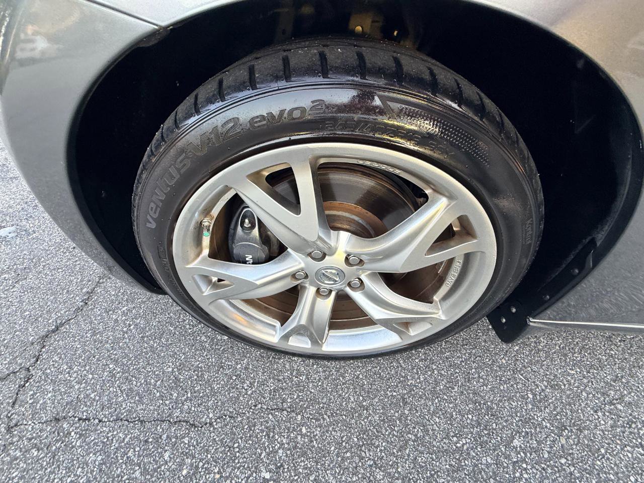 Used 2011 Nissan 370Z Touring w/ Sport Pkg RWD image 21
