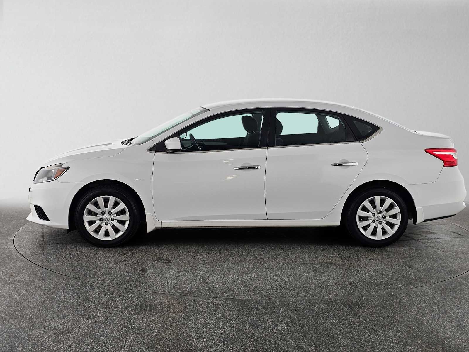 Used 2019 Nissan Sentra S FWD image 6