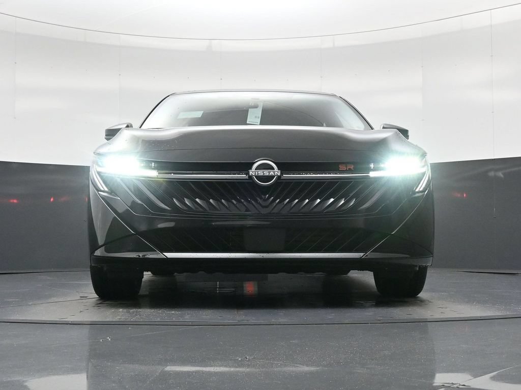 New 2026 Nissan Sentra SR w/ SR Premium Package FWD image 19