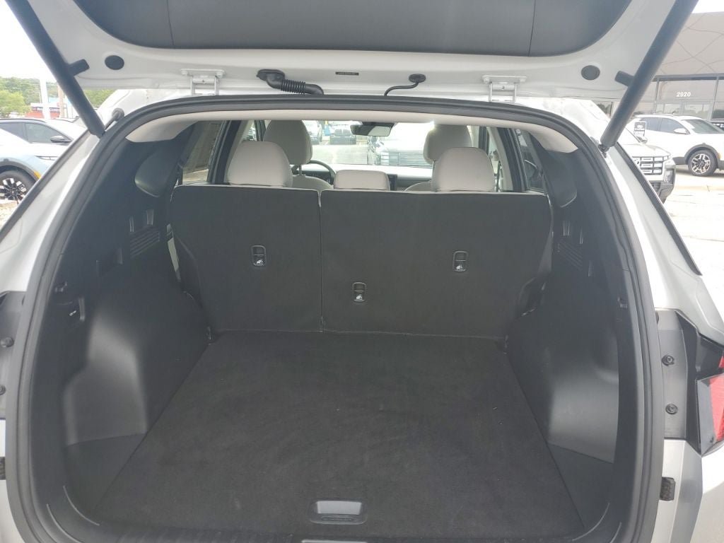 Used 2025 Hyundai Tucson SEL AWD/4WD image 56