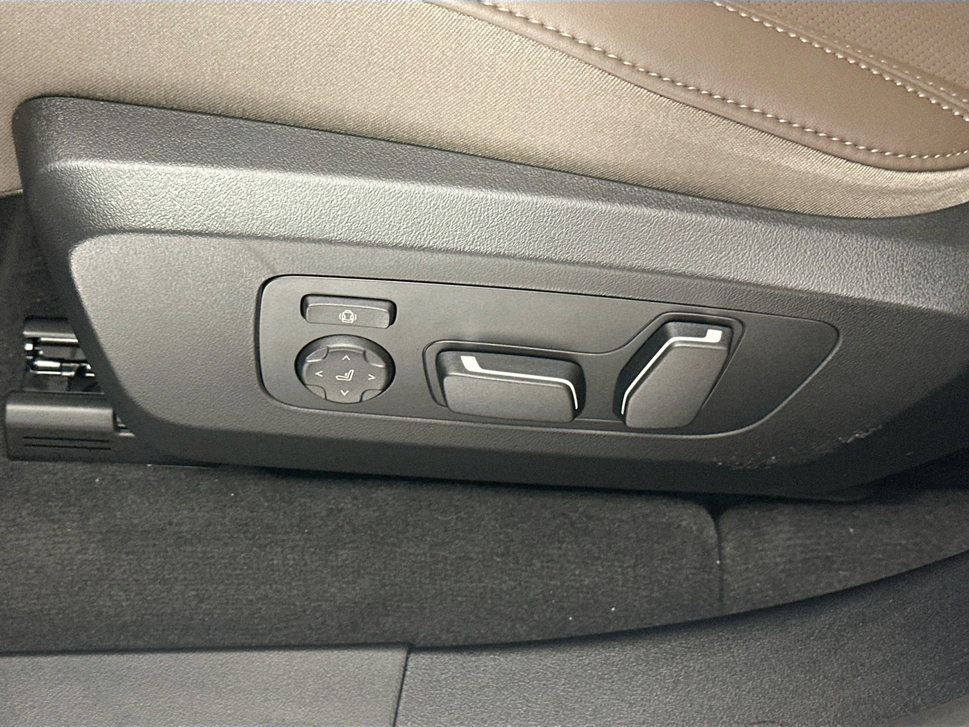 Certified 2026 BMW X3 xDrive30 w/ M Sport Package image 19