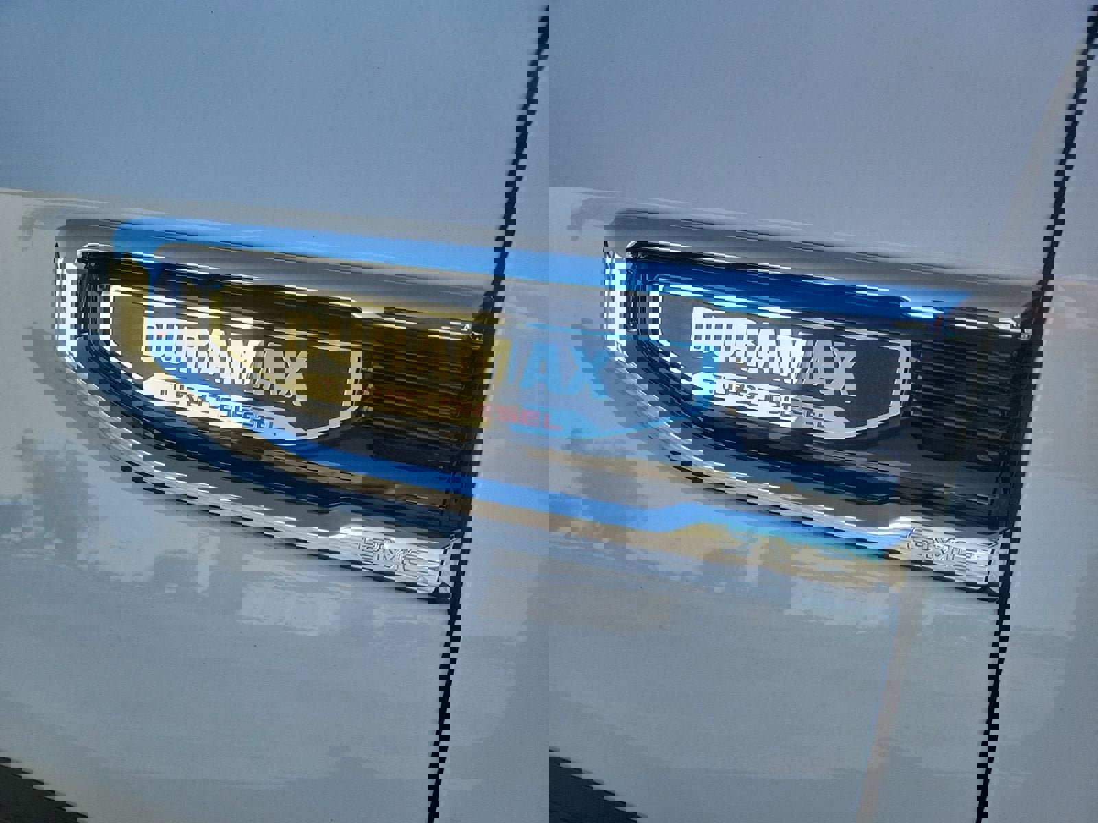 New 2026 GMC Sierra 1500 SLT image 18