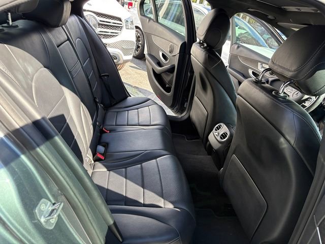 Used 2019 Mercedes-Benz C 300 4MATIC Sedan image 18