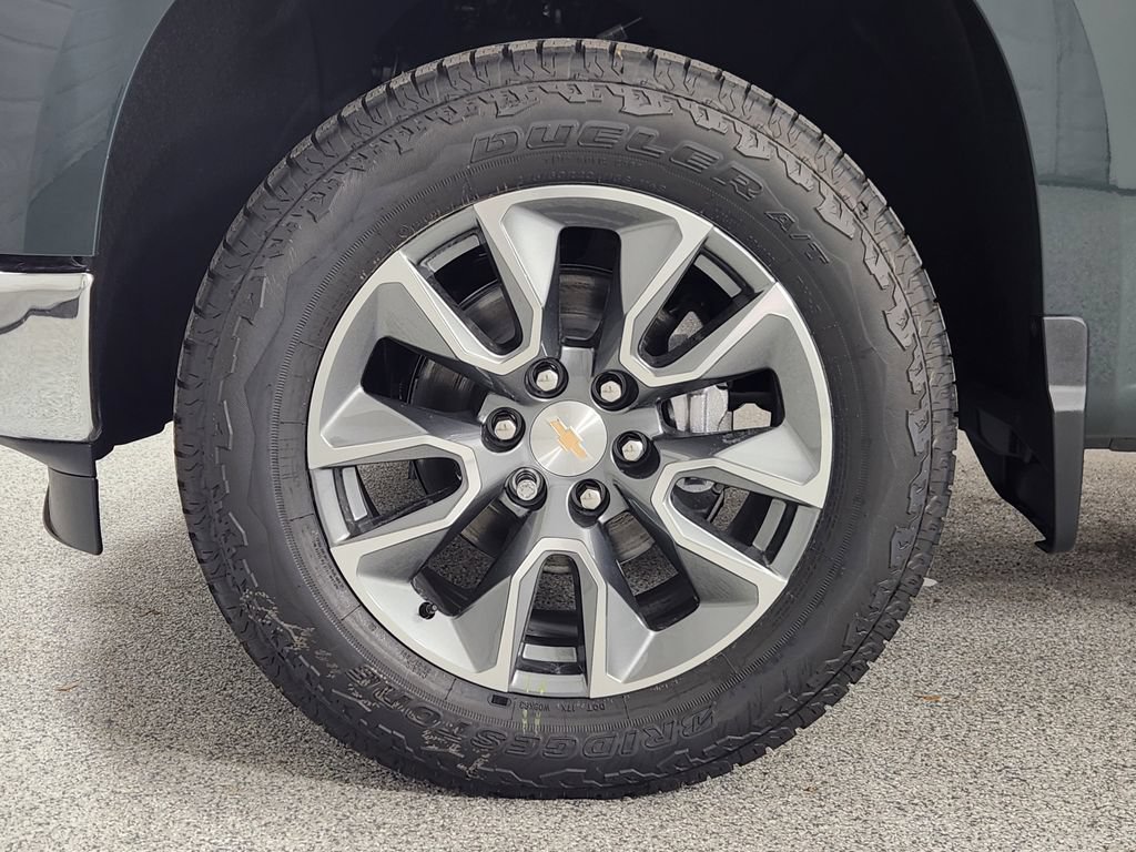 New 2026 Chevrolet Silverado 1500 LT AWD/4WD image 13