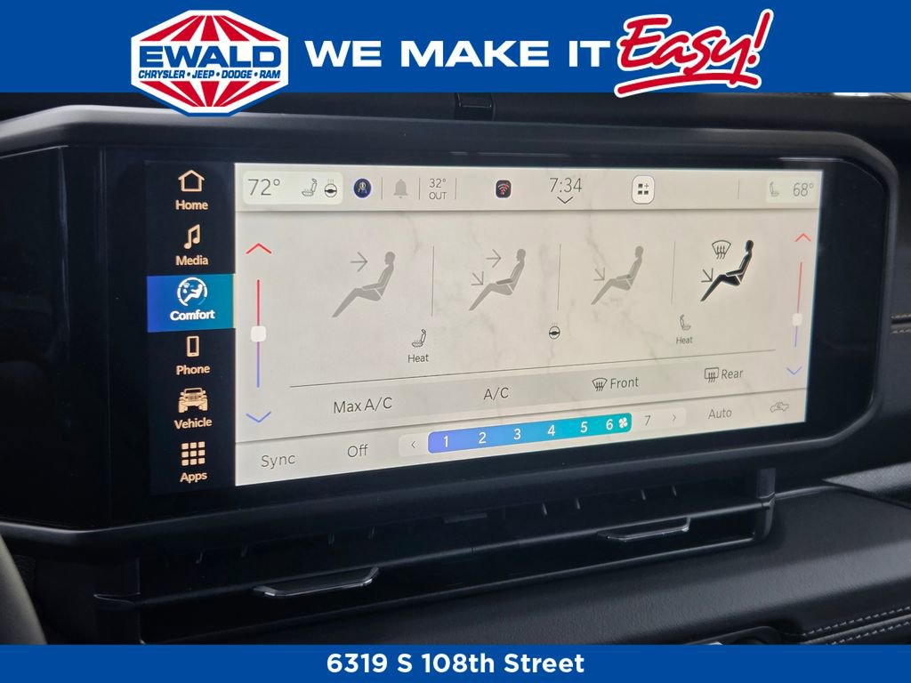 New 2025 Jeep Gladiator Sport image 3