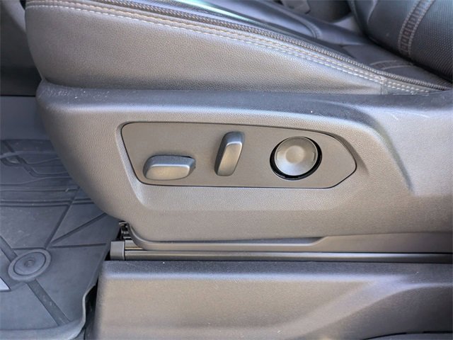 Used 2023 Chevrolet Silverado 1500 High Country w/ High Country Premium Package image 16