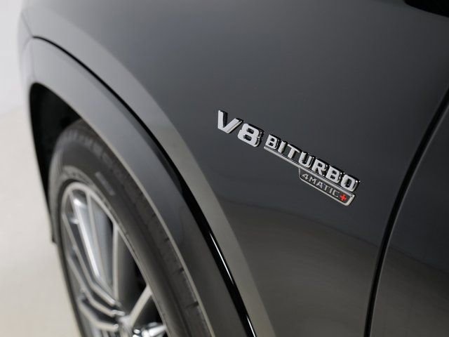 Used 2025 Mercedes-Benz GLS 63 AMG 4MATIC image 34