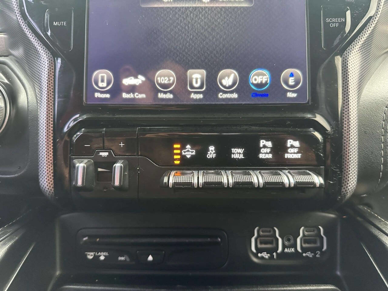 Used 2019 RAM 1500 Limited AWD/4WD image 31
