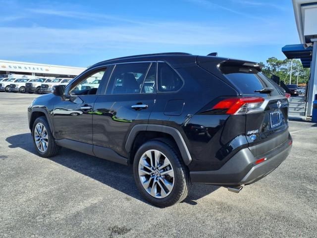 Used 2020 Toyota RAV4 Limited w/ Limited Grade Weather Package image 6