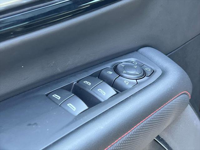 Used 2025 Chevrolet Suburban RST w/ Comfort Package image 19