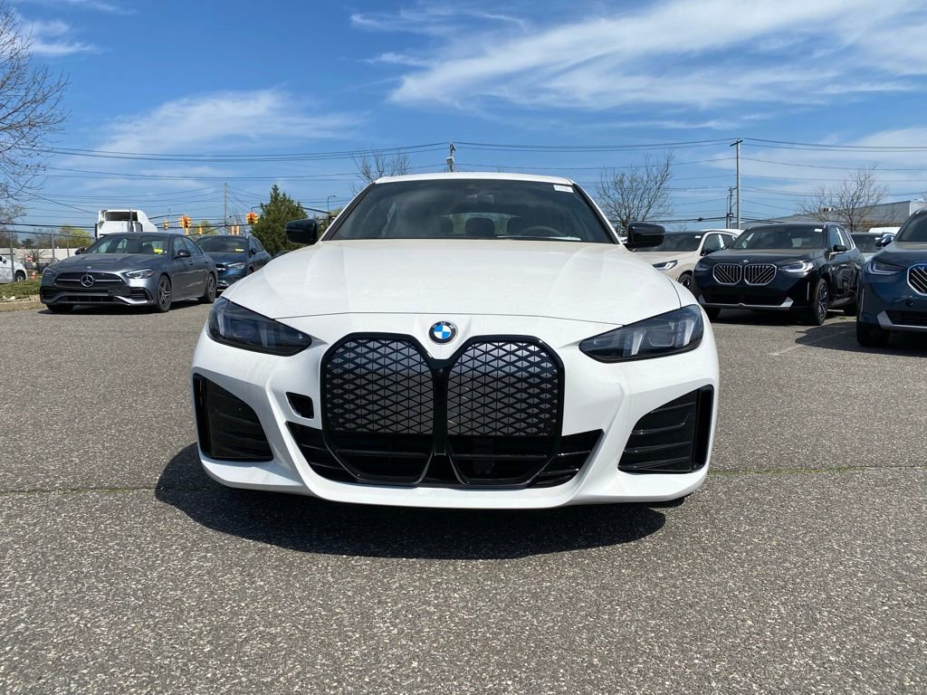 New 2026 BMW i4 xDrive40i w/ M Sport Package AWD/4WD image 2