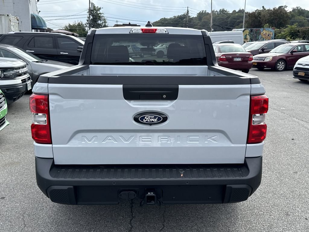 New 2025 Ford Maverick XL w/ Equipment Group 101A image 5