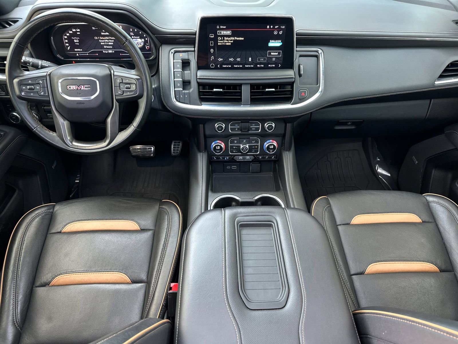 Used 2023 GMC Yukon AT4 w/ AT4 Premium Plus Package AWD/4WD image 14