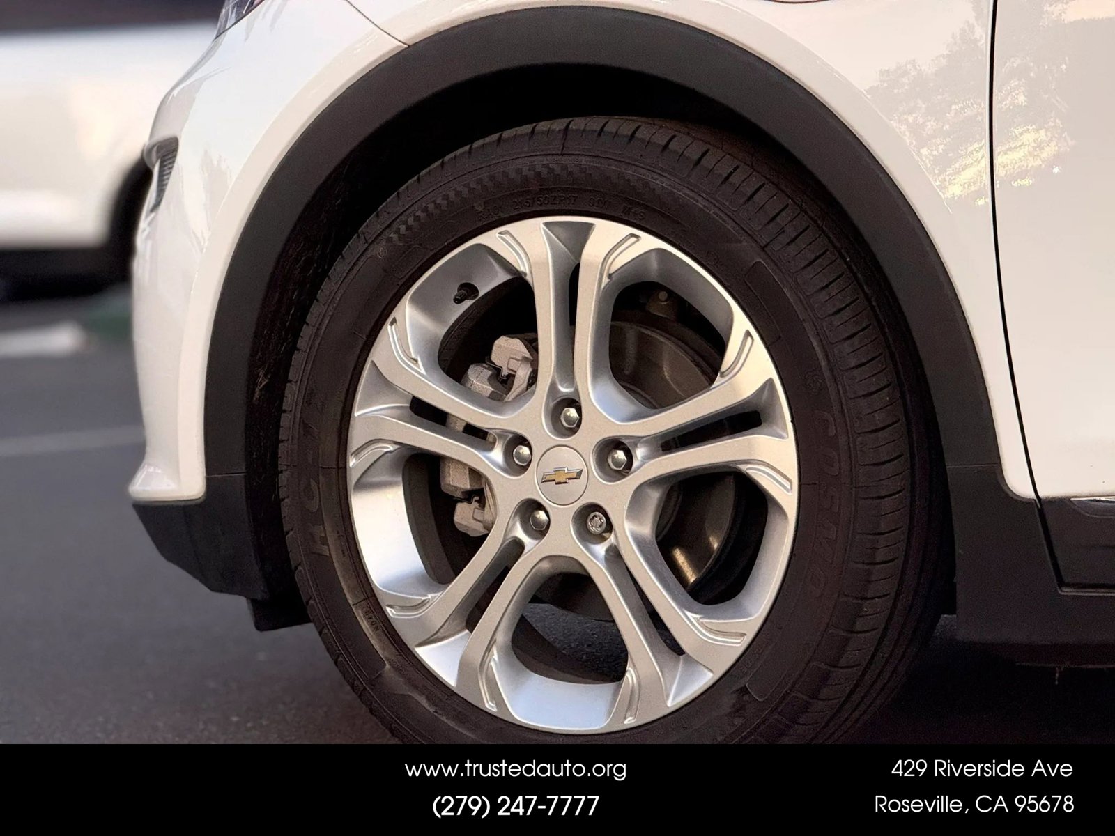 Used 2020 Chevrolet Bolt LT image 21