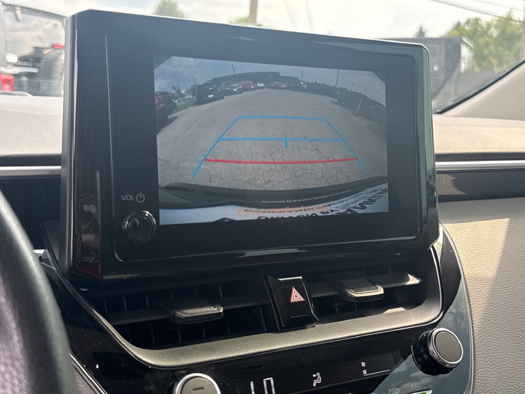 Used 2024 Toyota Corolla LE FWD image 20