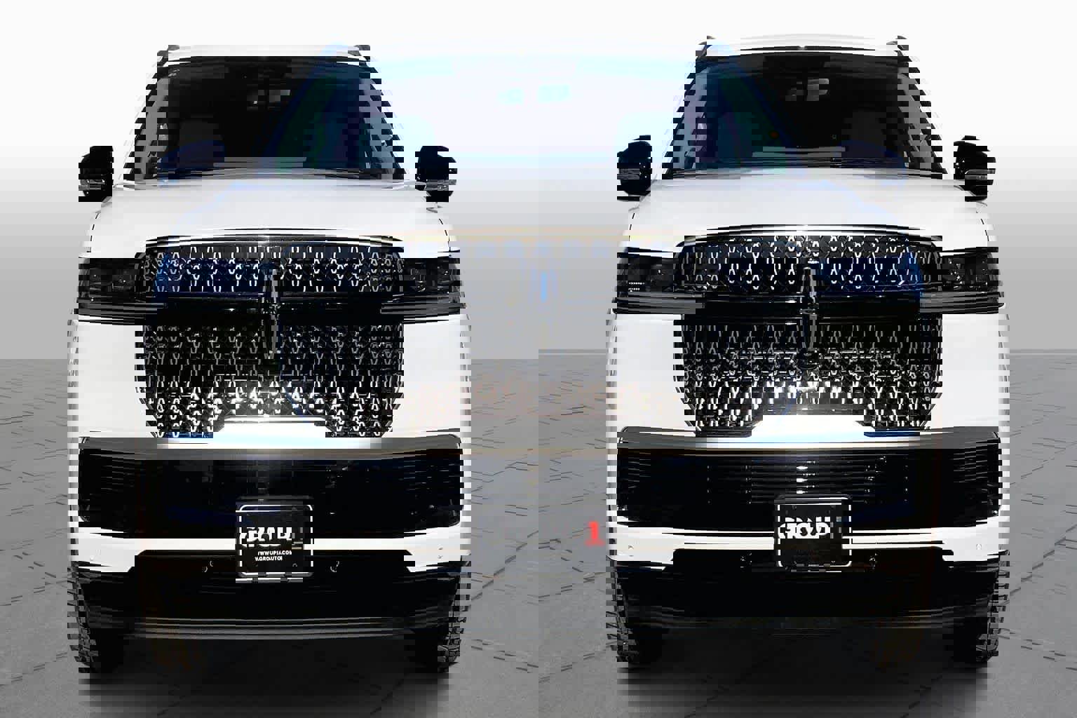 New 2025 Lincoln Navigator L Reserve image 3