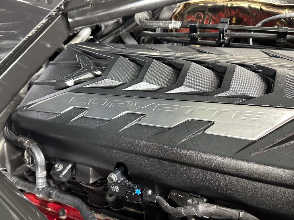 Used 2024 Chevrolet Corvette Stingray Coupe w/ 1LT RWD image 9