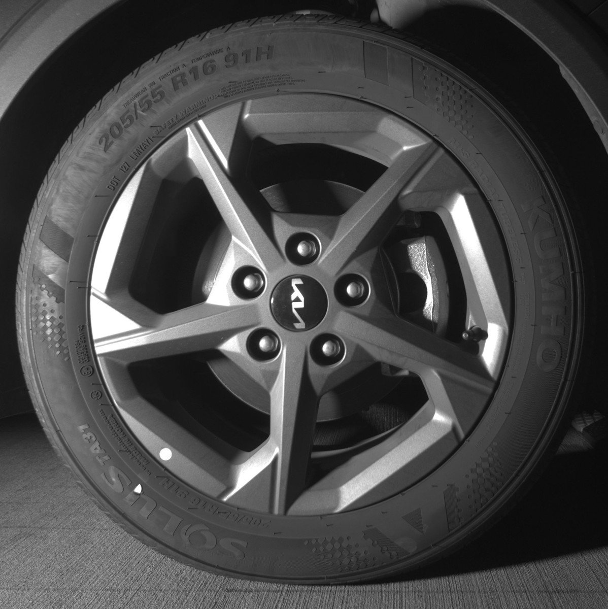 Used 2025 Kia K4 LXS image 13