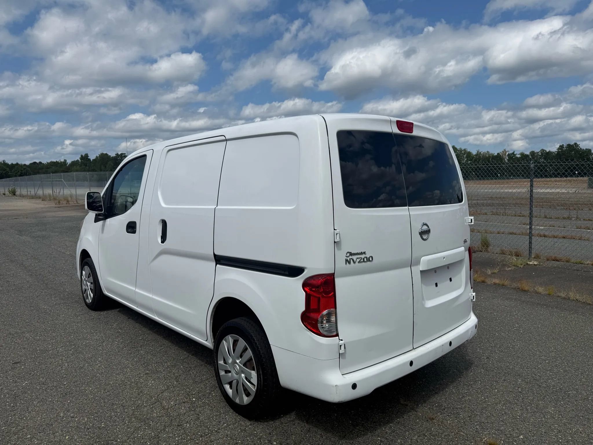 Used 2018 Nissan NV200 SV w/ Navigation Package image 9