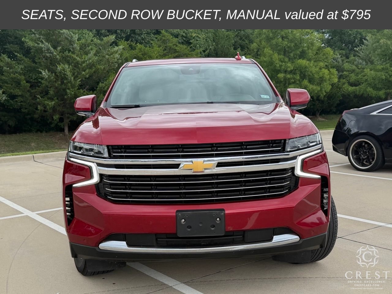 Used 2023 Chevrolet Suburban LT RWD image 2