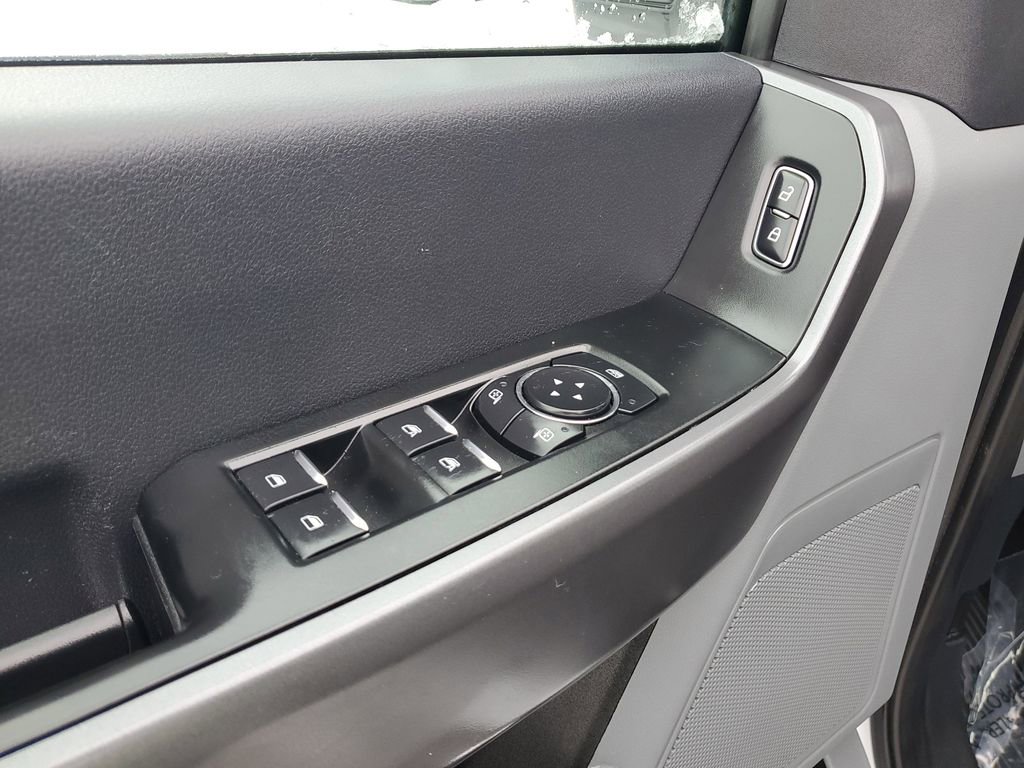 Certified 2025 Ford F250 XLT image 12