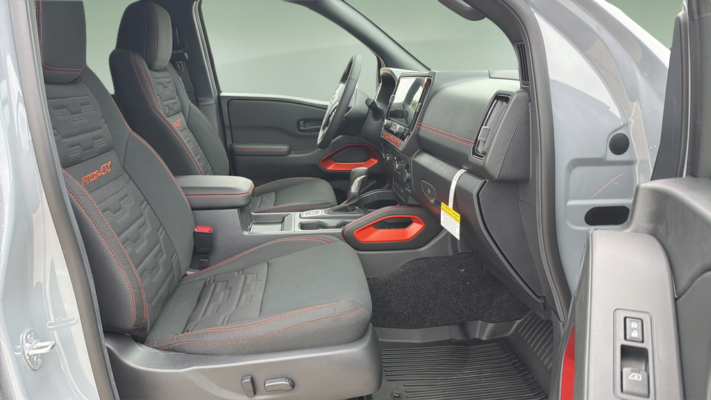 New 2026 Nissan Frontier PRO-4X AWD/4WD image 11