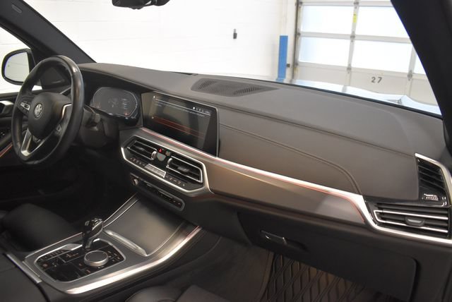 Used 2023 BMW X5 xDrive40i w/ Premium Package AWD/4WD image 18
