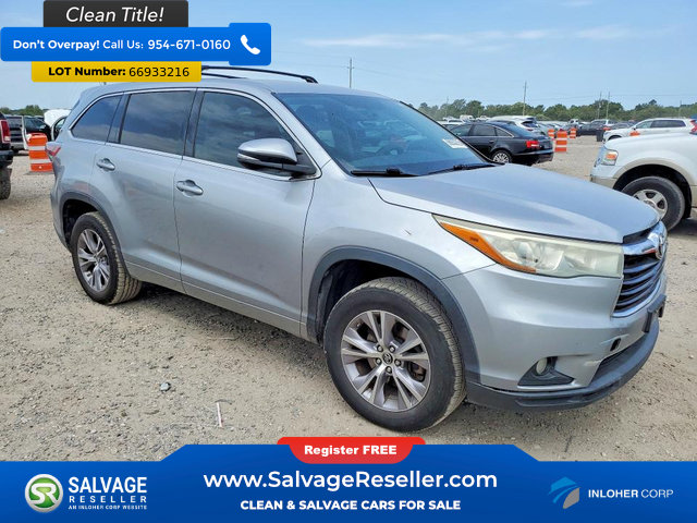 Used 2016 Toyota Highlander Plus FWD image 5