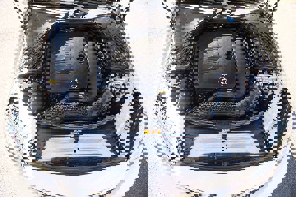 Used 2021 Mercedes-Benz C 300 4MATIC Sedan w/ AMG Line image 38