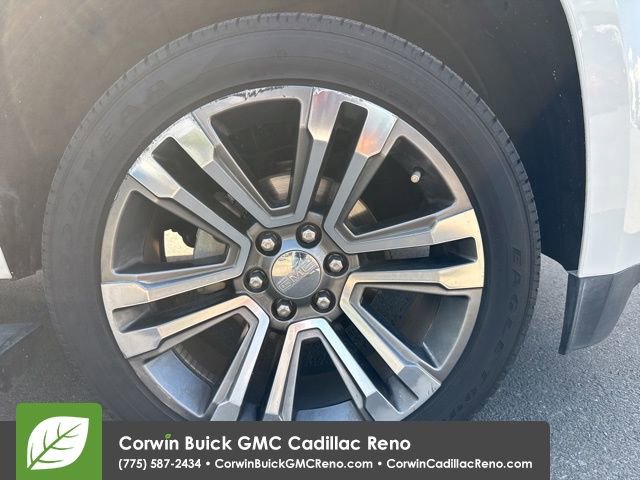 Used 2018 GMC Yukon Denali w/ Denali Ultimate Package image 32