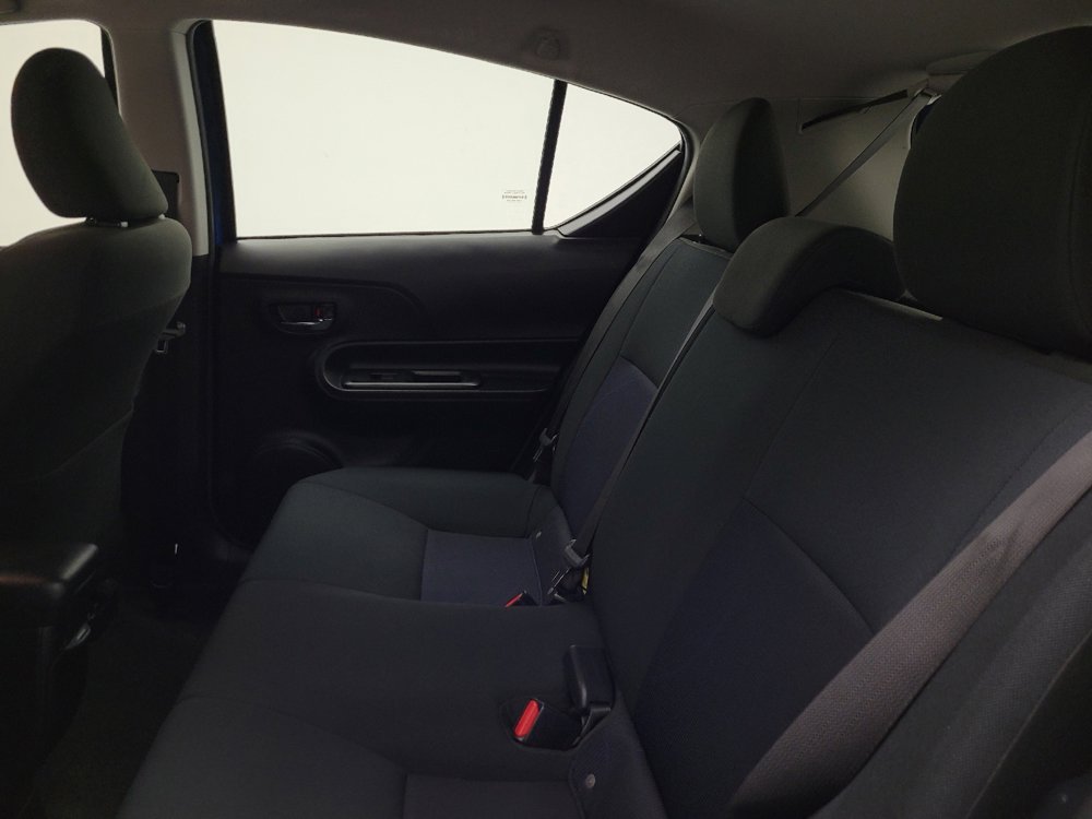 Used 2018 Toyota Prius C Three w/ Carpet Mat Package image 18