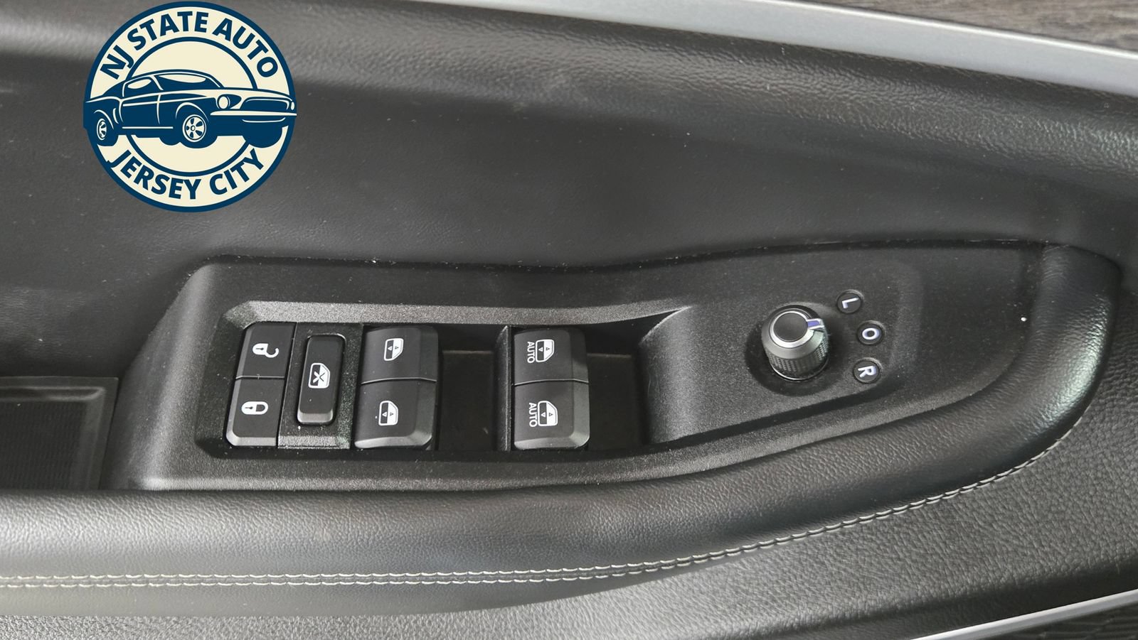 Used 2023 Jeep Grand Cherokee 4WD 4xe image 26