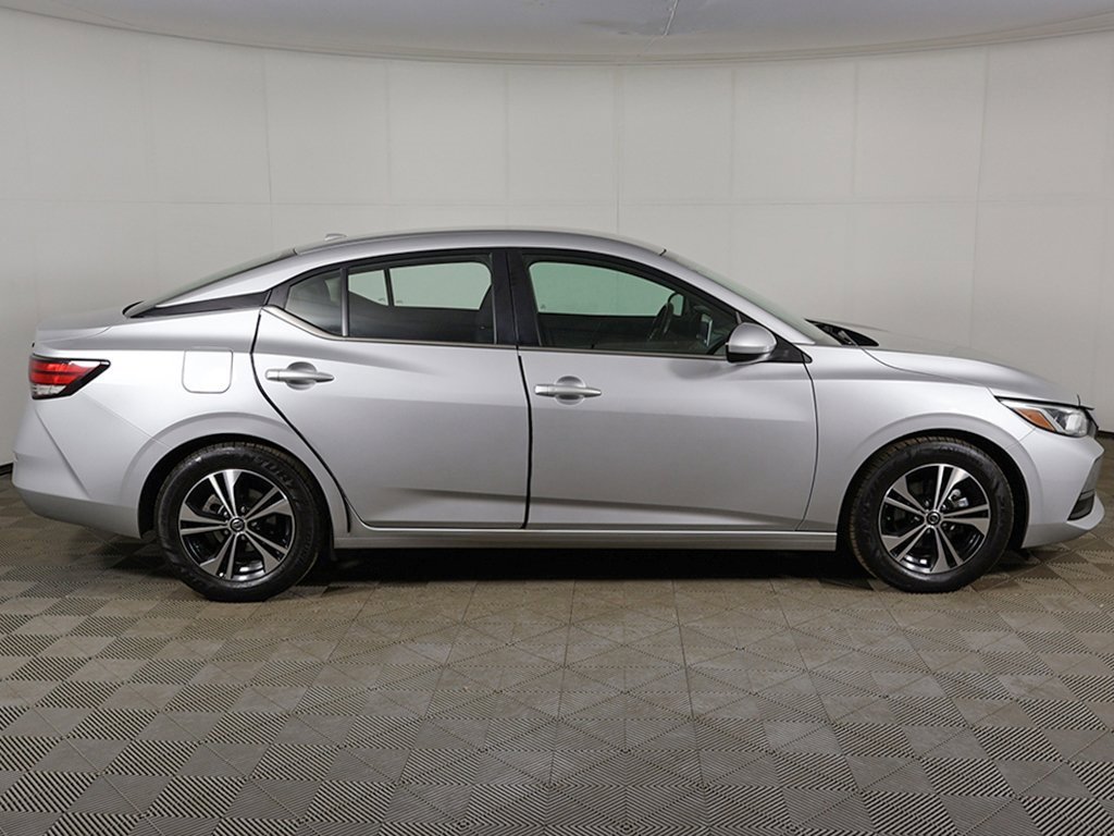 Used 2022 Nissan Sentra SV image 12