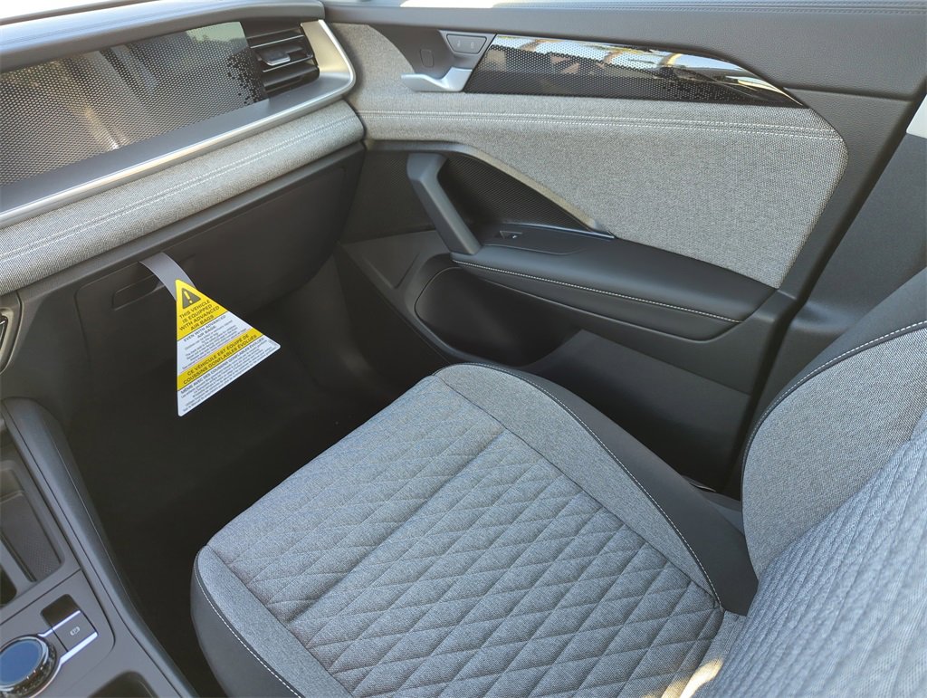 New 2026 Volkswagen Tiguan S image 21