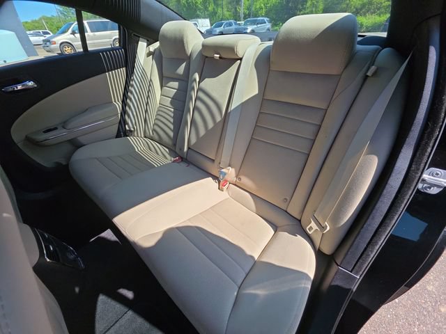Used 2014 Dodge Charger SE RWD image 20