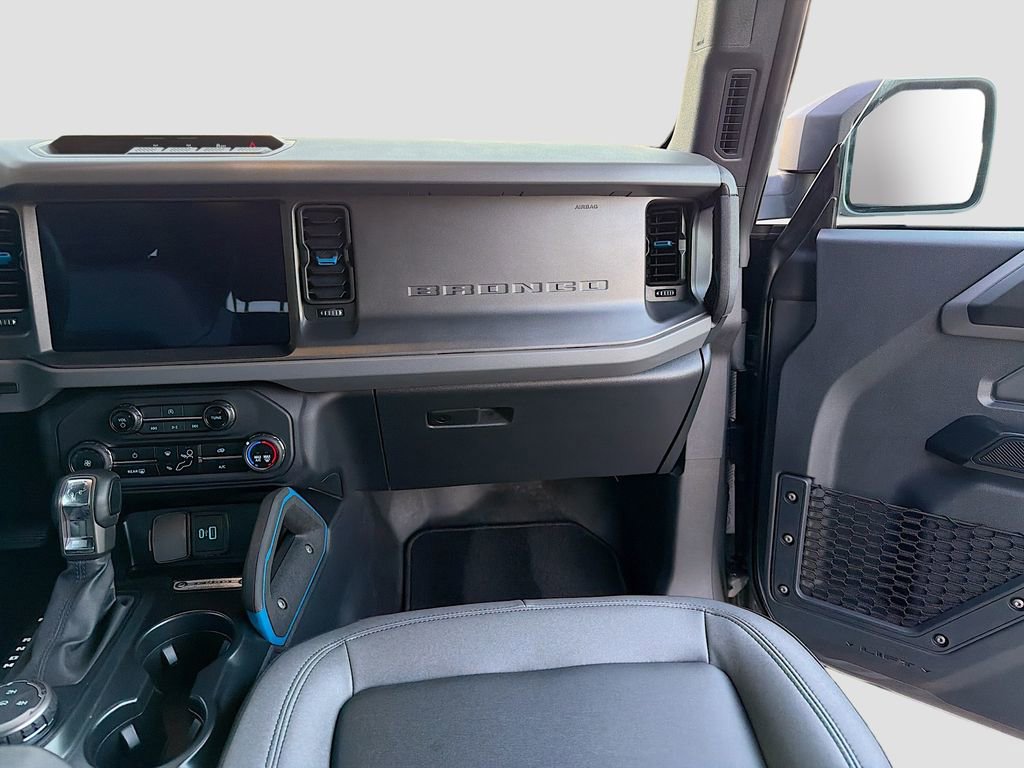 Used 2024 Ford Bronco Black Diamond image 19