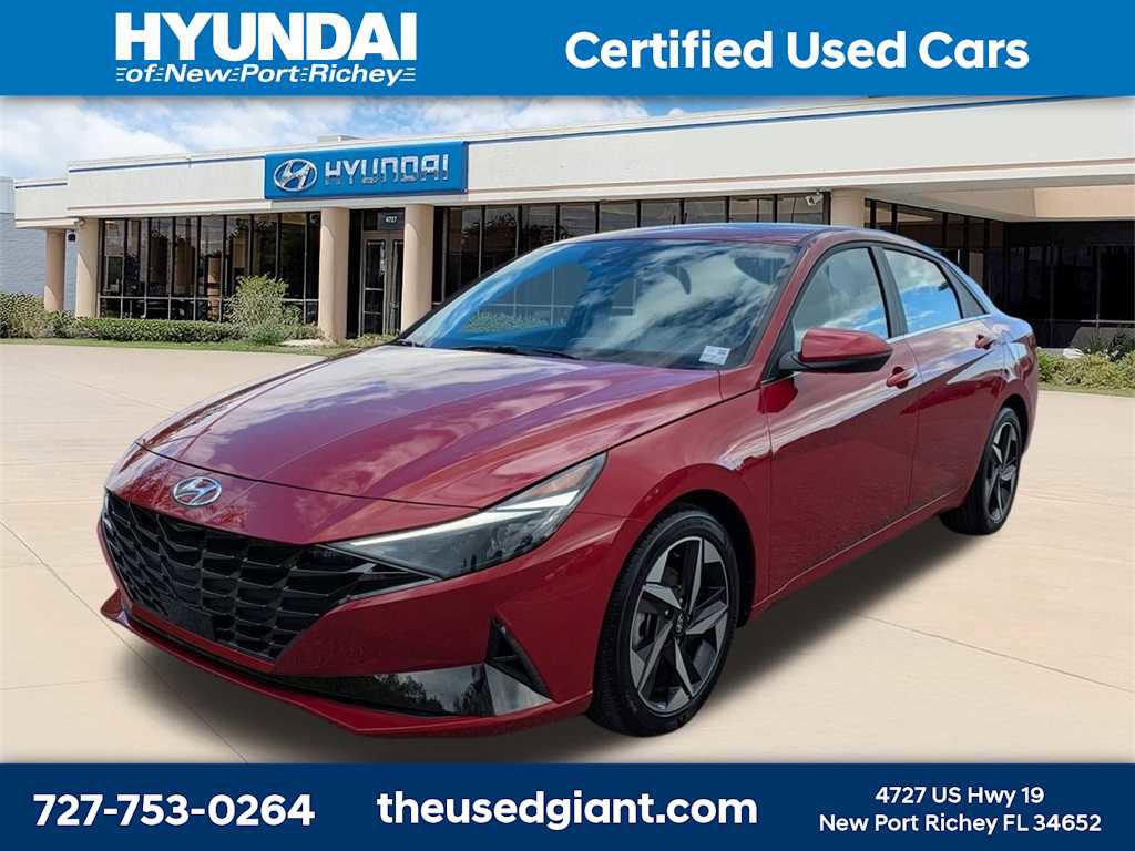 Used 2023 Hyundai Elantra Limited w/ Preferred Accessory Package