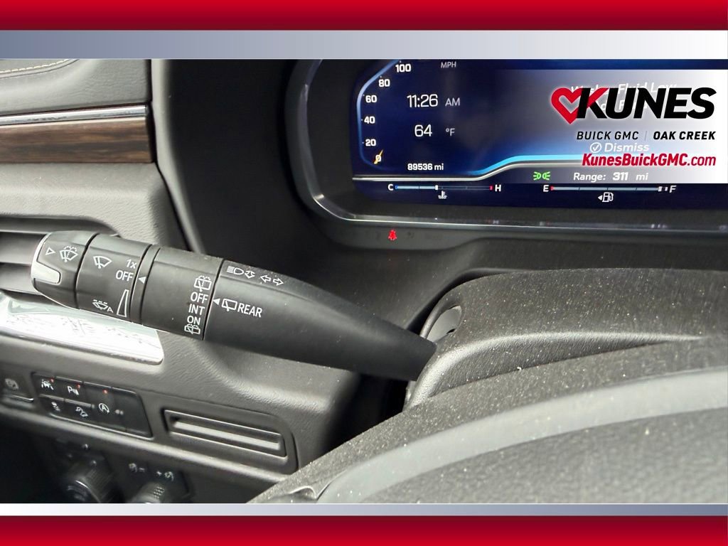 Used 2023 Chevrolet Suburban Premier AWD/4WD image 17