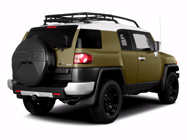 Used 2014 Toyota FJ Cruiser 4WD w/ Upgrade Package image 2