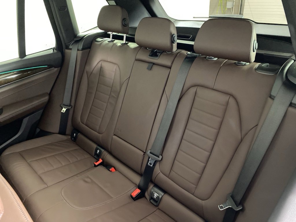 Used 2022 BMW X3 xDrive30i w/ Premium Package 2 image 4