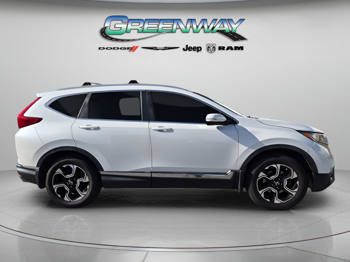Used 2019 Honda CR-V Touring image 5