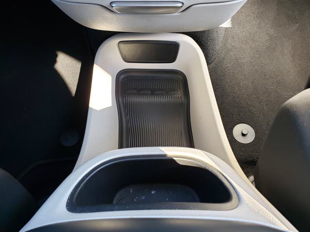 Used 2022 Chrysler Pacifica Touring-L FWD image 31