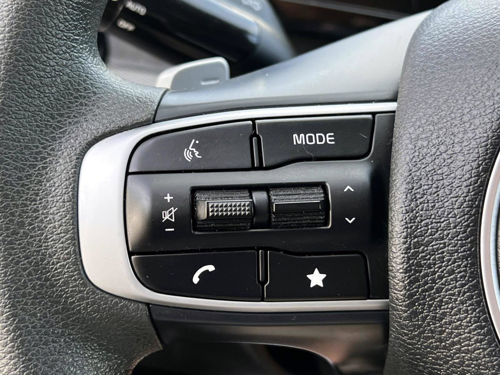 Used 2023 Kia Sportage LX AWD/4WD image 18
