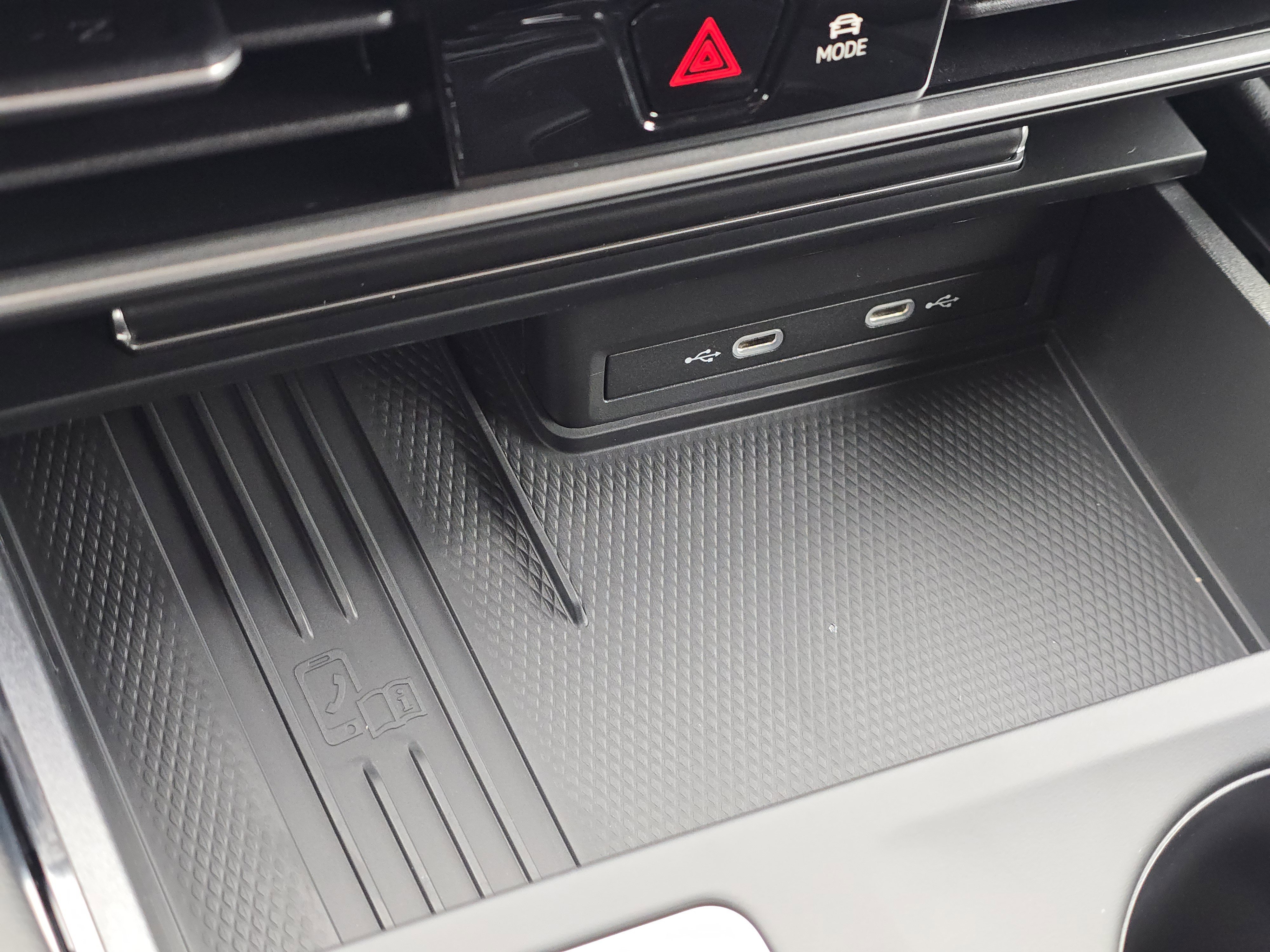 New 2026 Volkswagen Atlas SE image 26