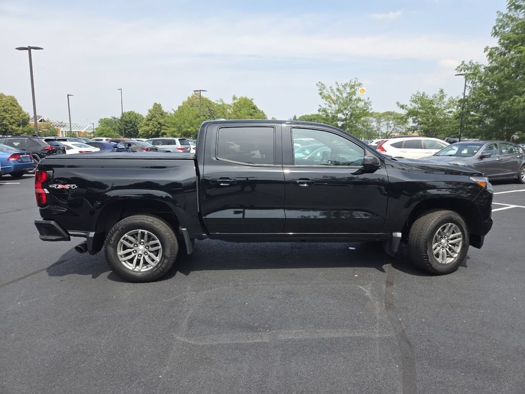 Used 2023 Chevrolet Colorado LT w/ LT Convenience Package II AWD/4WD image 25